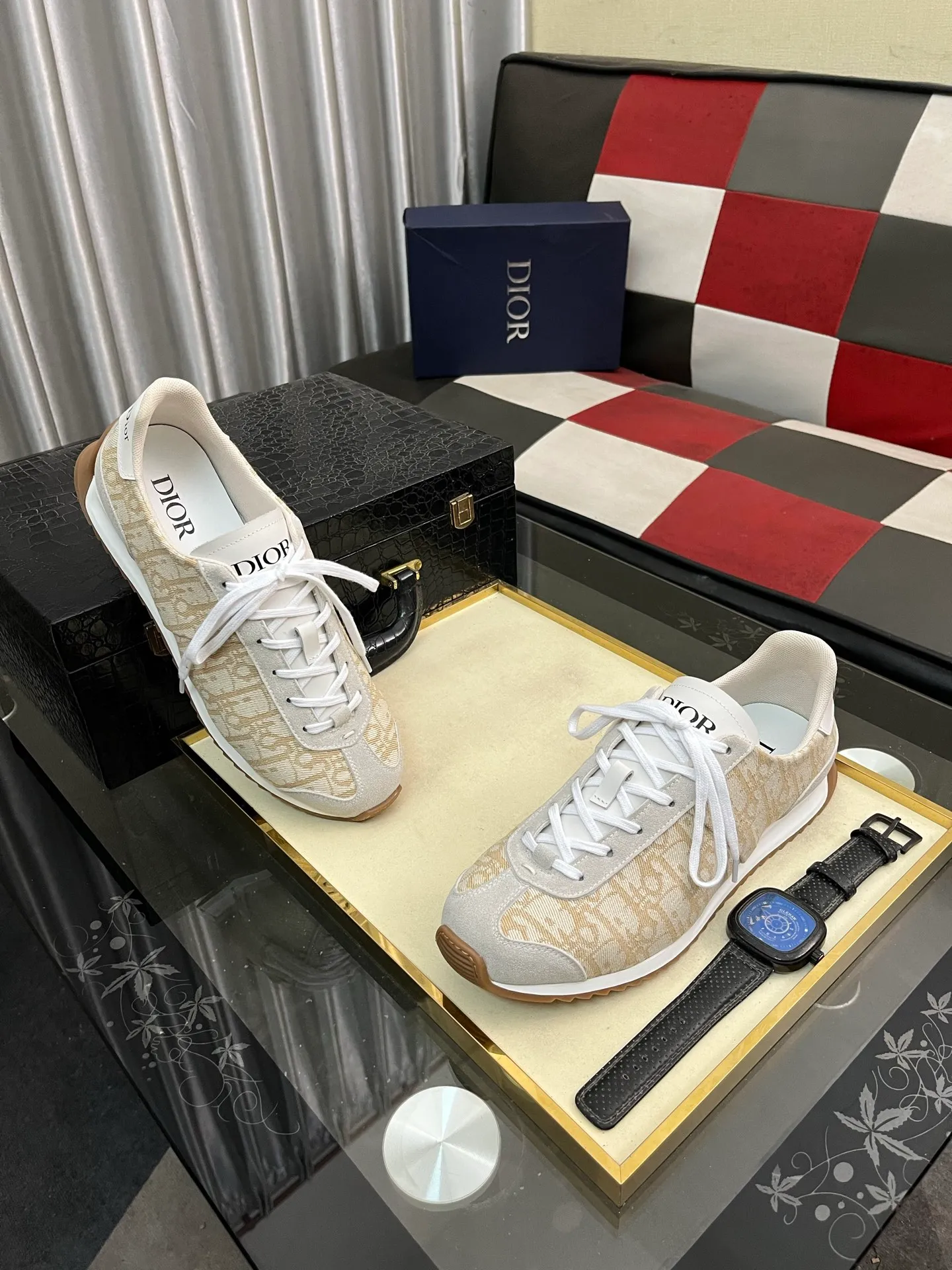 Men's shoes 💰420⌚️⌚️[Dior] Dior couple's style, new casual style launched in Hong Kong counters. Official website 1:1 production. Original Italian materials. Designed by European and American masters. Perfect shape to create counter quality. Solid color rubber wear-resistant outsole and classic dazzling head! Super versatile and very comfortable. High-end without losing taste, fashionable and novel! ! Absolute focus! Code number: 36-448️⃣Colors available